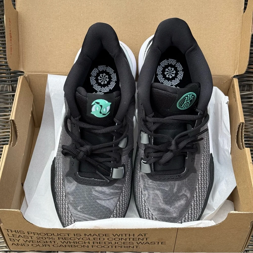 NIB NIKE Kyrie 8 GO Orca black menta GS 7Y basketball shoes athletic NEW